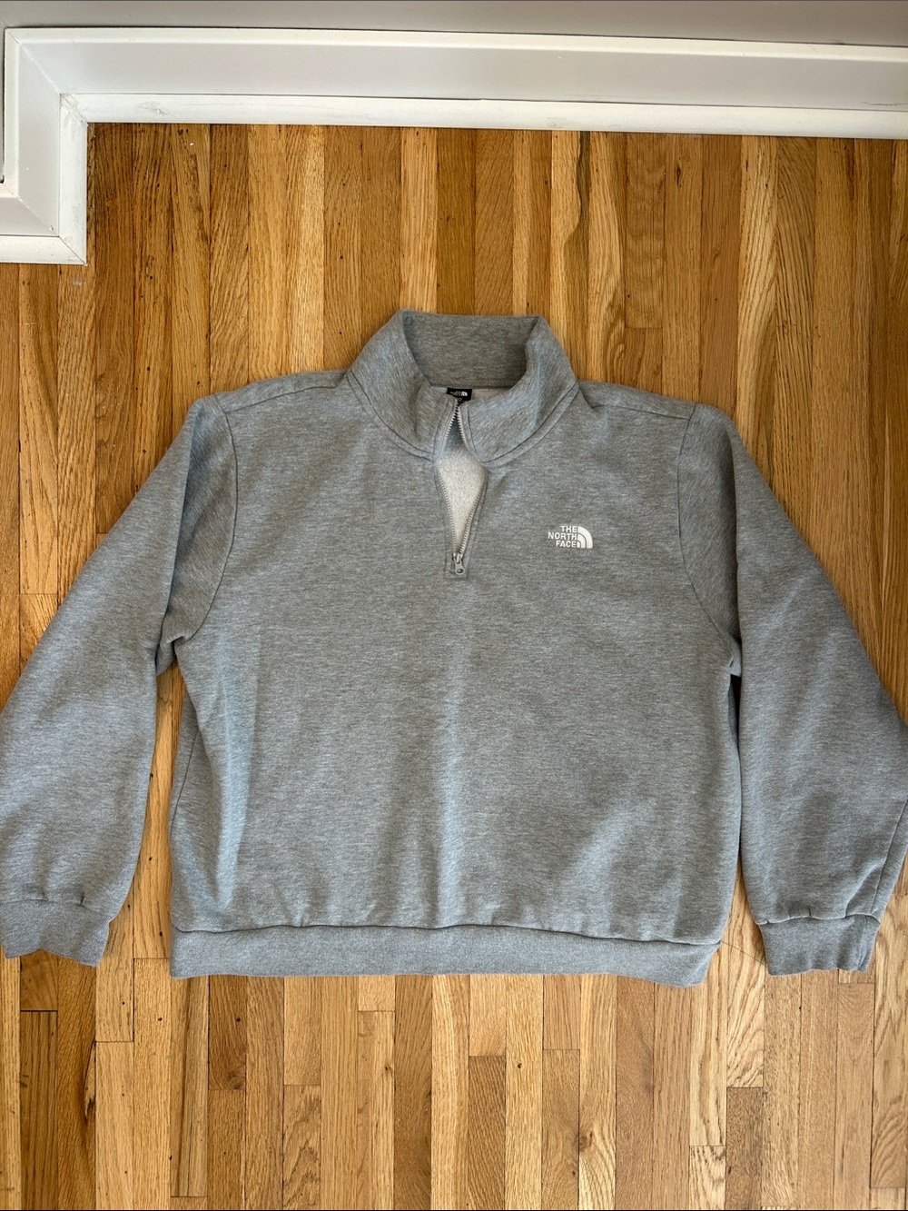 The North Face. Women’s Light Gray Half-Zip Pullover